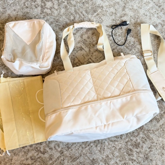 ETRONIK Handbags - ETRONIK Weekender Travel Gym Overnight Bag - Cream Med Size Carry On Duffle 3PCS